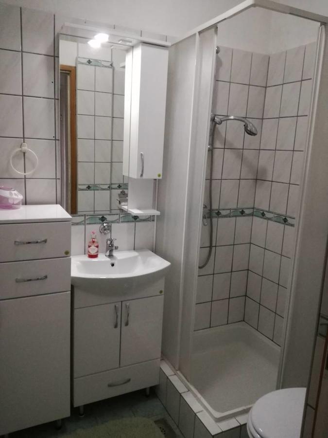 Prenociste Orhideja Hotel Odžak Buitenkant foto